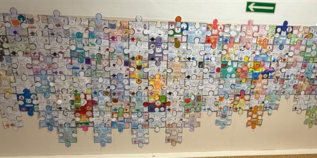 Powiększ grafikę: 2-kwietnia-swiatowy-dzien-swiadomosci-autyzmu-685631.jpg