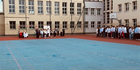 Powiększ grafikę: 234-rocznica-uchwalenia-konstytucji-3-maja-612062.jpg
