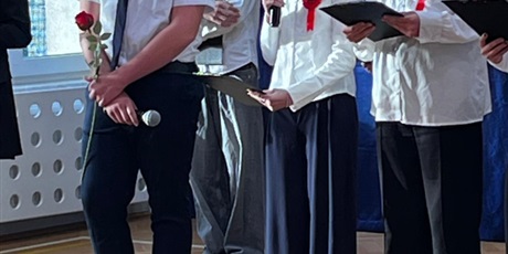 Powiększ grafikę: apel-narodowe-czytanie-jan-z-czarnolasu-666878.jpg