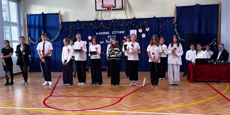 Powiększ grafikę: apel-narodowe-czytanie-jan-z-czarnolasu-666884.jpg