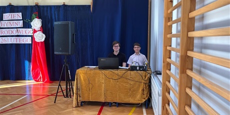 Powiększ grafikę: dzien-hymnu-narodowego-680442.jpg