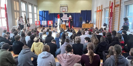 Powiększ grafikę: dzien-hymnu-narodowego-680444.jpg