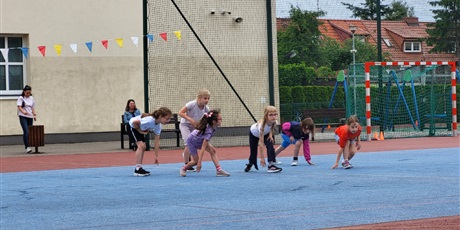 Powiększ grafikę: festyn-rekreacyjno-sportowy-622826.jpg