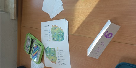 Powiększ grafikę: lekcja-przyrody-w-4c-651566.jpg