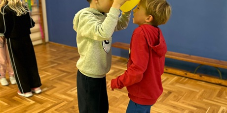 Powiększ grafikę: otrzesiny-klas-pierwszych-649222.jpg