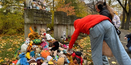 Powiększ grafikę: pamiec-i-zaangazowanie-651839.jpg