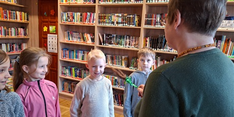 Powiększ grafikę: pasowanie-na-czytelnika-682291.jpg