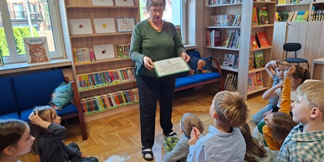 Powiększ grafikę: pasowanie-na-czytelnika-682298.jpg