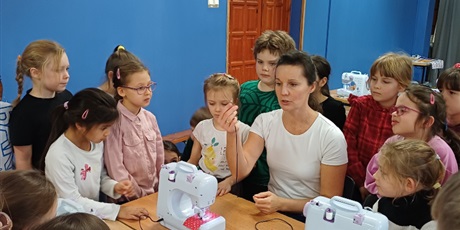 Powiększ grafikę: projekt-czytelniczy-podroze-z-ksiazka-663242.jpg