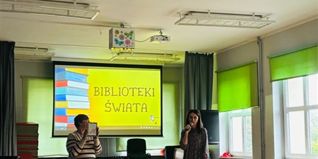 Powiększ grafikę: spotkanie-dla-klas-1-3-biblioteki-swiata-646669.jpg