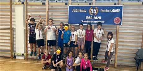 Powiększ grafikę: sukces-naszej-reprezentacji-klas-1-3-650628.jpg