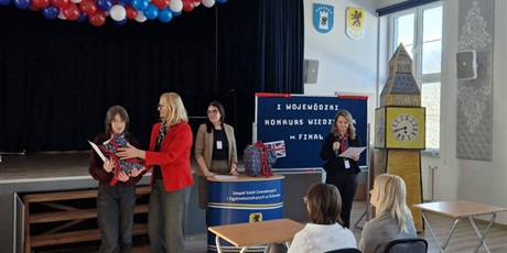 Powiększ grafikę: sukces-w-i-wojewodzkim-konkursie-wiedzy-o-wielkiej-brytanii-676368.jpg