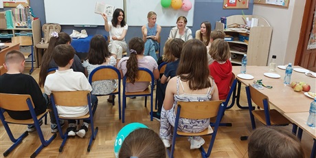 Powiększ grafikę: szkolny-konkurs-czytelmaniak-sp-24-625428.jpg