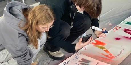 Powiększ grafikę: warsztaty-murale-611039.jpg